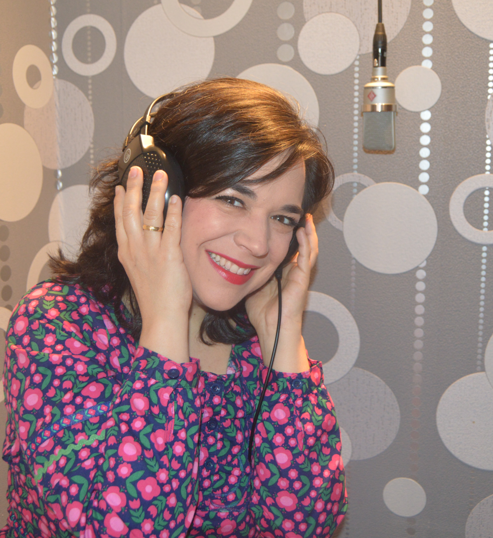 Rosalía Díaz Grabando